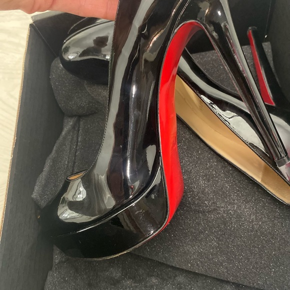 Authentic Christian Louboutin’s women’s heel - Picture 3 of 10